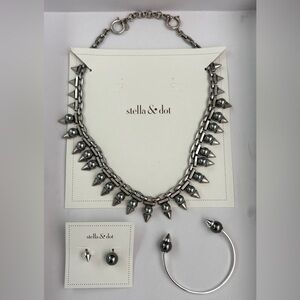 Stella & Dot Metallic Spike Necklace Set